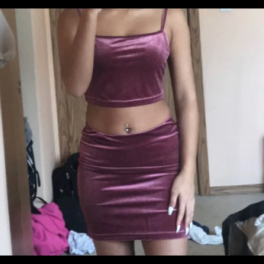2 piece set - Picture 2 of 3